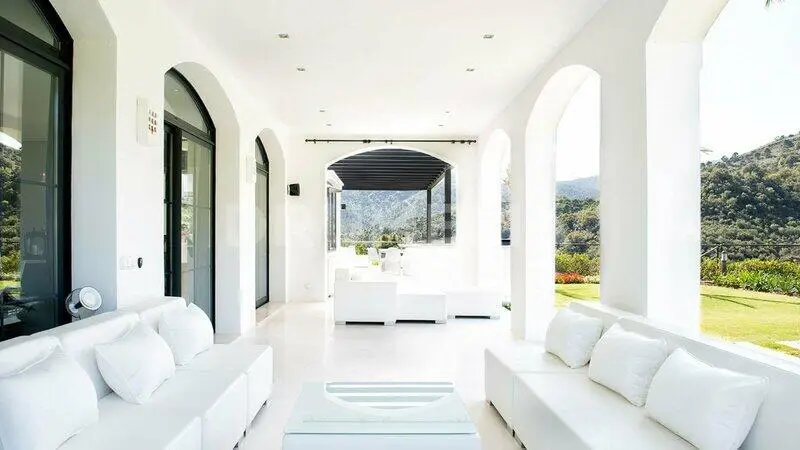 Villa de Lujo 5 Dormitorios en La Zagaleta