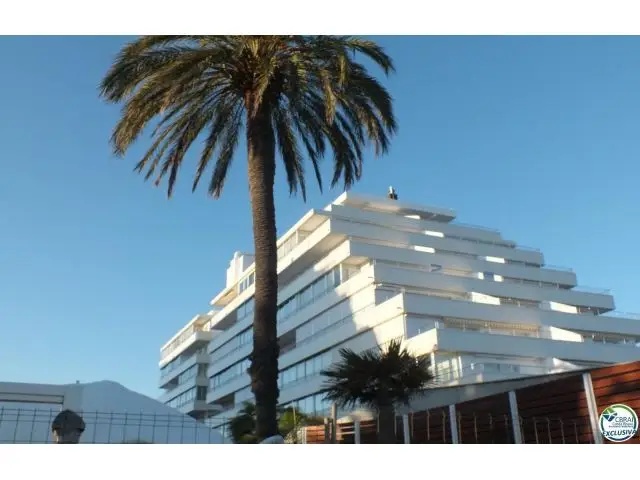 Apartamento En Venta En Roses, Girona