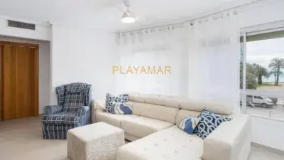 Apartamento en Venta Cullera 3 Dormitorios 2 Baños Amplia Terraza