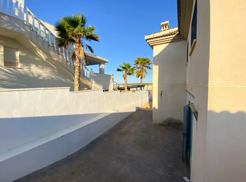 Chalet en Alquiler en Ciudad Quesada Rojales Alicante
