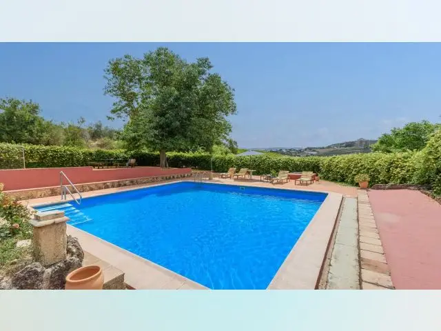 Piso de 7 Dormitorios alquiler Cordova, España
