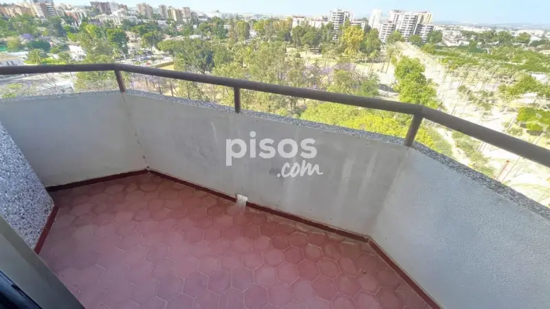 Piso en venta en Rosaleda