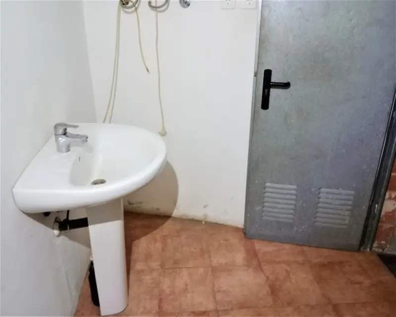 Local Comercial 245 m2 Xativa Cosmografo Ramirez