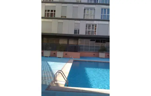 Apartamento en Barcelona 3 Dormitorios Piscina Wifi Ideal Estudiantes