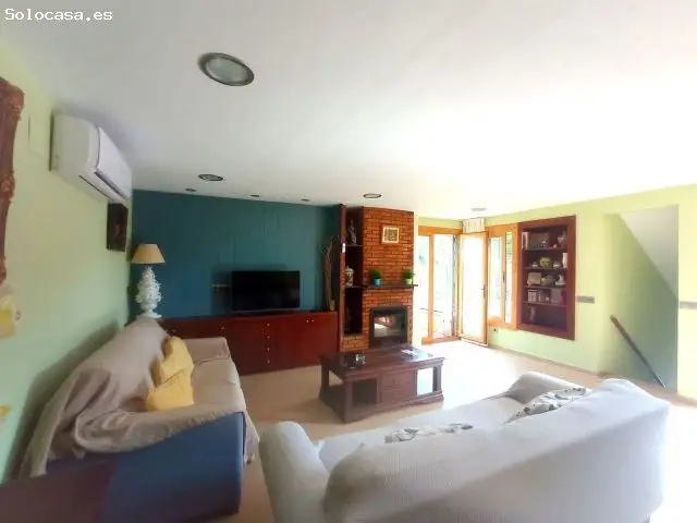 Chalet en Venta Tossa de Mar Costa Brava con Piscina y Garaje Doble