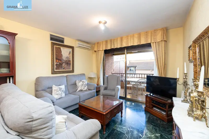 Venta Piso 4 Dormitorios Constitucion Granada