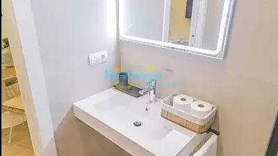 Apartamento Cerca del Mar en Nerja para Parejas