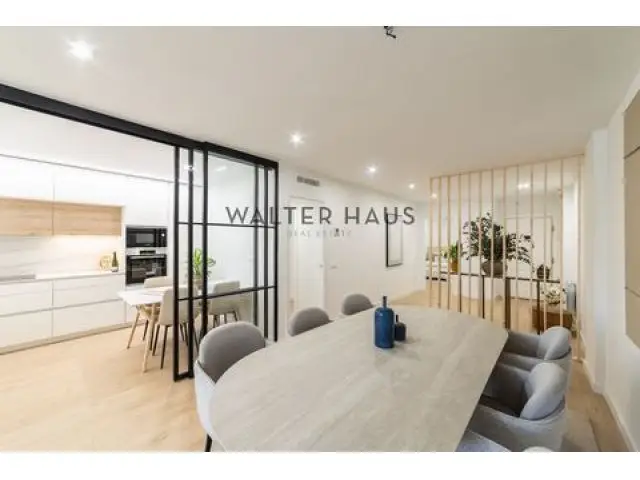 Piso Reformado en Goya Madrid 174m2 4 Dormitorios 3 Baños Patio Privado