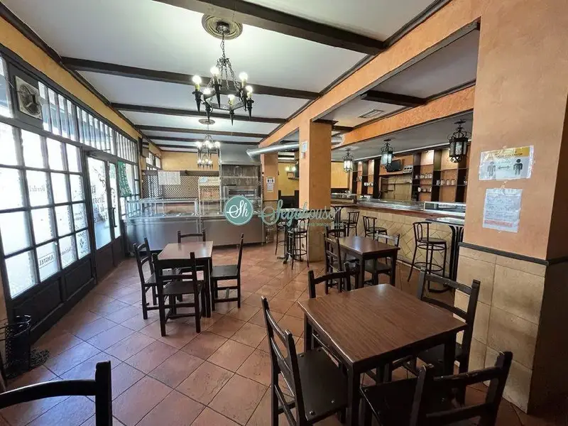 Venta Bar Restaurante con Trastero en Segovia
