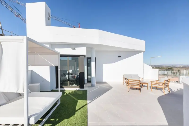 Adosado en Los Balcones Torrevieja con Piscina Privada