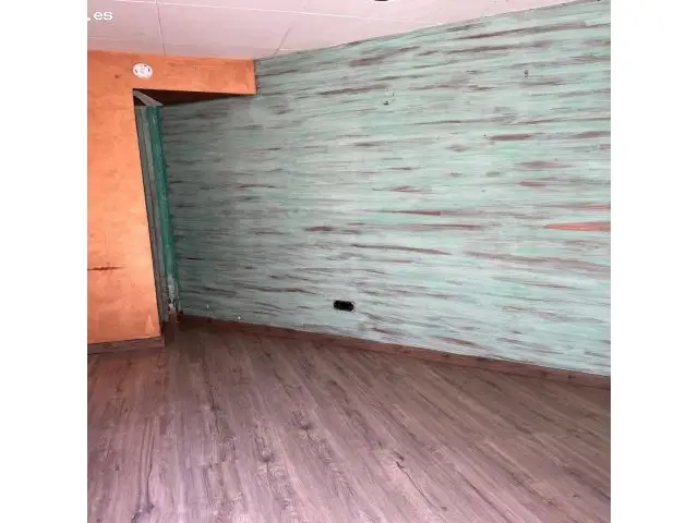 Local Comercial en Ctra de Cardona 28m2