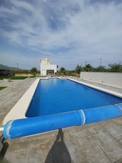 Villa de Lujo en Pinoso 6 Dormitorios 5 Baños Piscina
