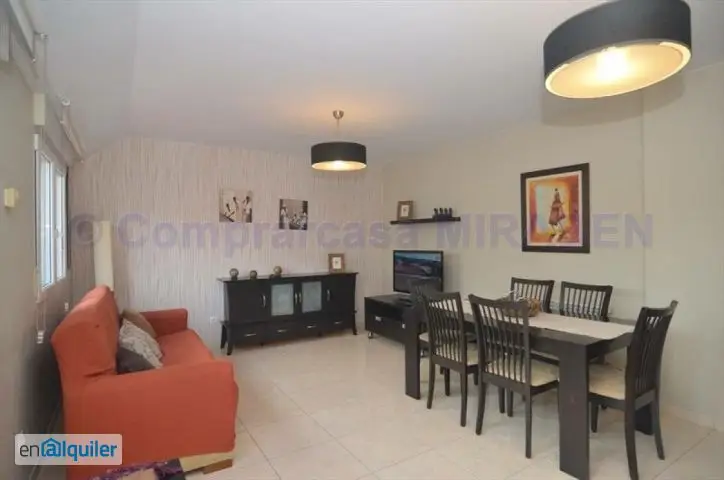 Alquiler piso amueblado terraza Boiro