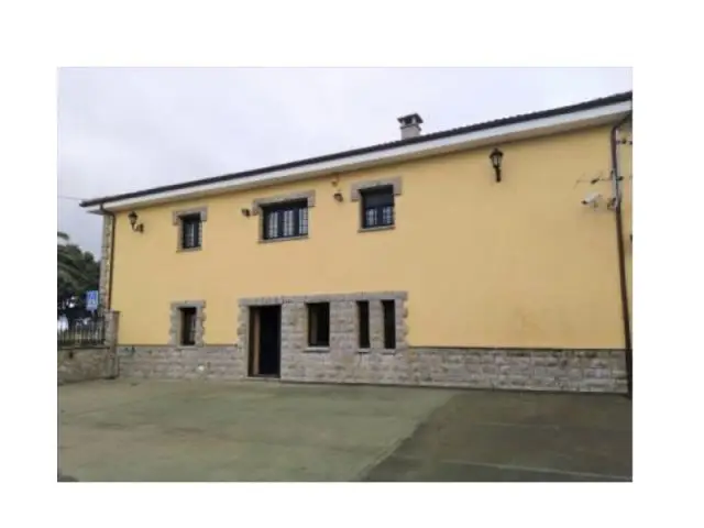 Casa 5 Dormitorios Garaje Bodega Patio 250m2 San Cristobal