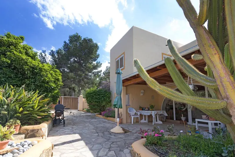 Chalet Rústico en Venta Es Figueral Ibiza