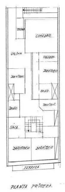 Casa adosada en venta en Sallent 5 habitaciones 2 baños