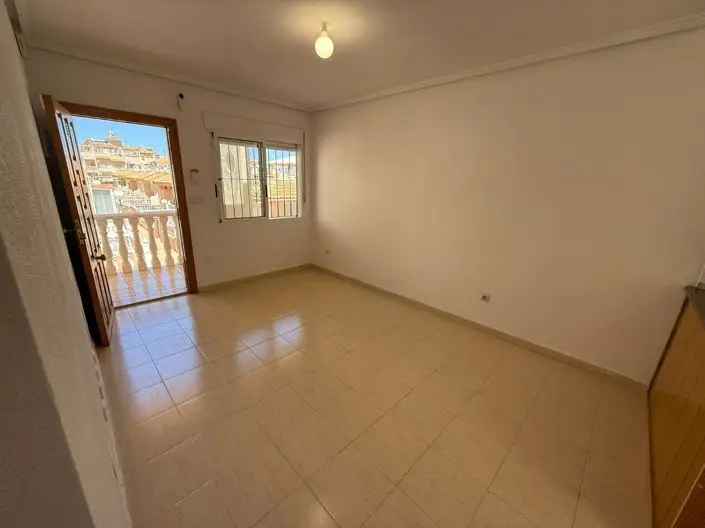 Apartamento 2 Dormitorios Planta Alta Vistas al Mar