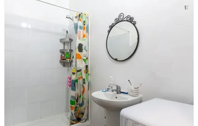 Apartamento 3 Dormitorios Barcelona Estudiantes Trabajadores