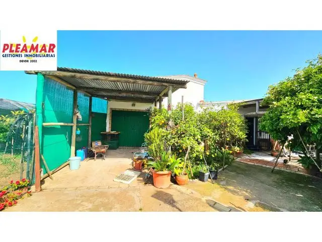 Casa Rustica con Terreno en Chipiona Cerca de la Playa