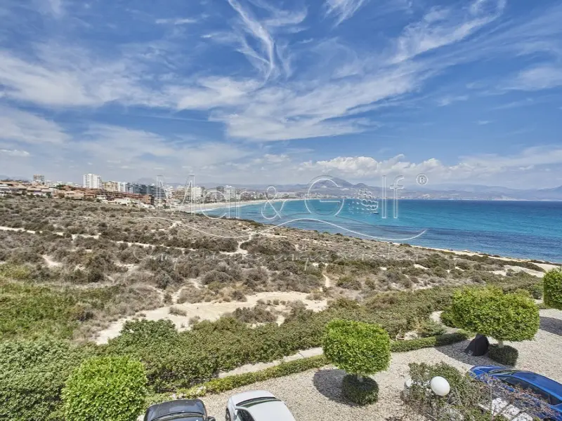 Casa Pareada Moderna en Cabo de Huertas Vistas al Mar