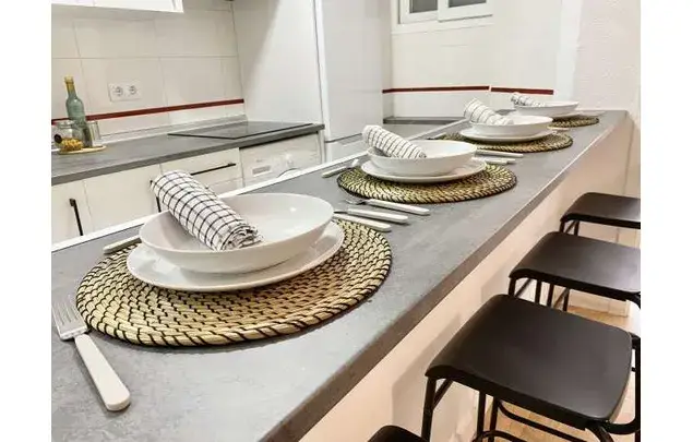 Alquiler Habitaciones Getafe - Piso Amueblado con Aire Acondicionado y TV