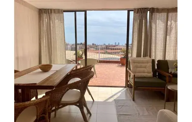 Estudio amueblado 50m2 Barcelona Eixample Esquerre Terraza WIFI