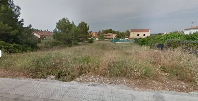 Solar 712m2 en Valldemar Segur de Calafell Proyecto Incluido
