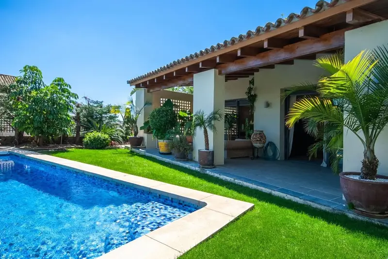 Villa de Lujo en Sierra Blanca Marbella 3 Dormitorios Piscina Privada
