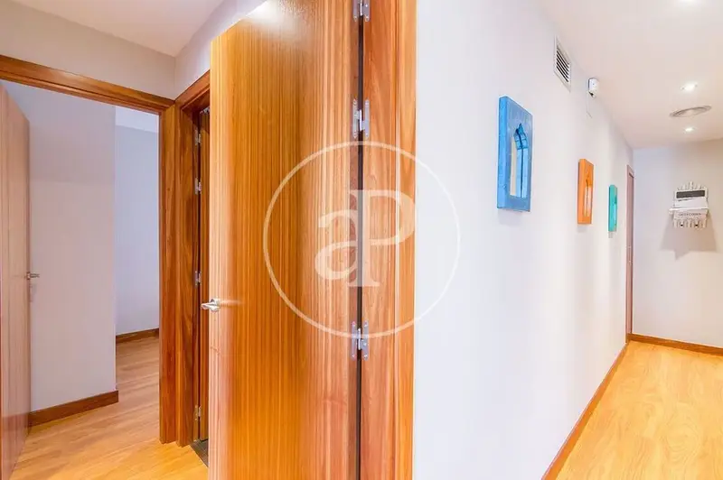 Apartamento 2 Dormitorios Lujo Eixample Dret Barcelona