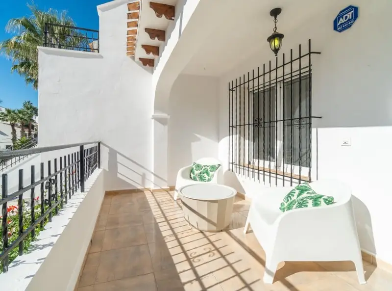 Casa en Alquiler Villamartin Orihuela 3 Dormitorios 4 Baños