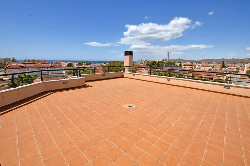 Adosado en Calabardina 7 dormitorios vistas al mar piscina privada