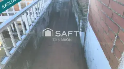 Casa en venta en Plaza de Espa	
 a Porto do Son 5 habitaciones