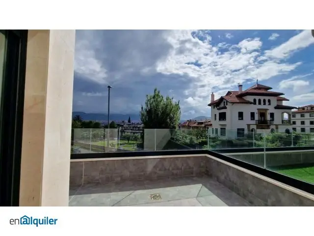 Alquiler piso garaje y terraza Neguri