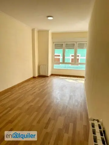 Alquiler Piso Villena 3 Dormitorios 2 Baños Trastero
