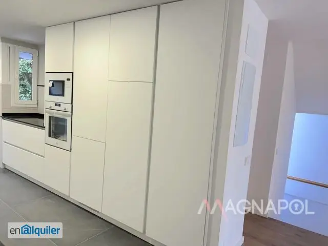 Chalet Adosado Reformado El Soto de la Moraleja 400m2
