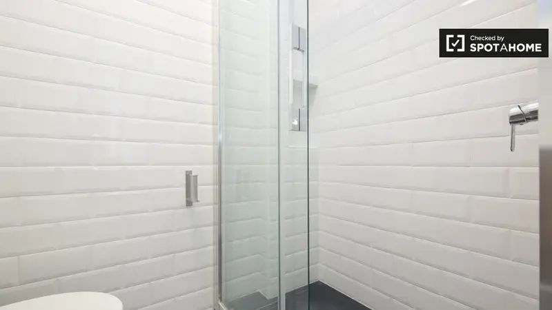 Apartamento en Madrid 4 dormitorios 2 baños Spotahome