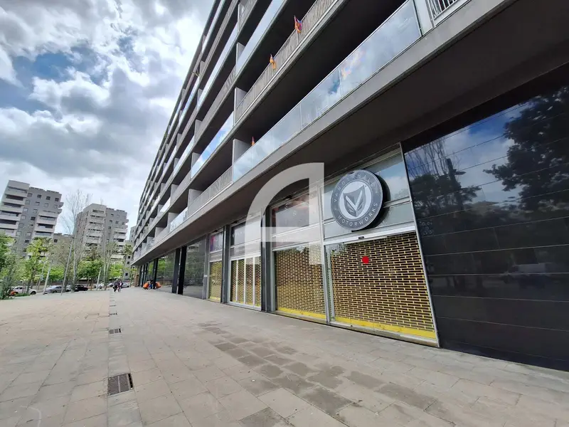 Local Comercial en Alquiler L Hospitalet Gran Via 2