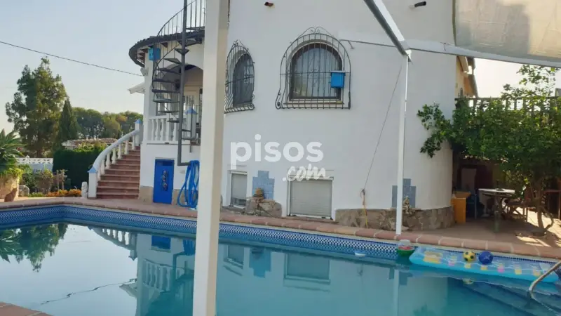 Chalet Rustico en Denia con Piscina y Gran Parcela