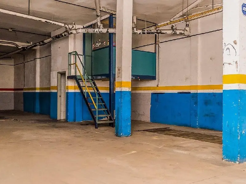 Venta Local Comercial Reus 155m2