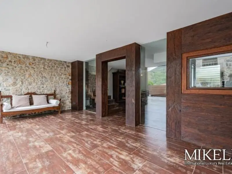 Chalet de Lujo en Cangas de Onis con Piscina y Casa de Invitados