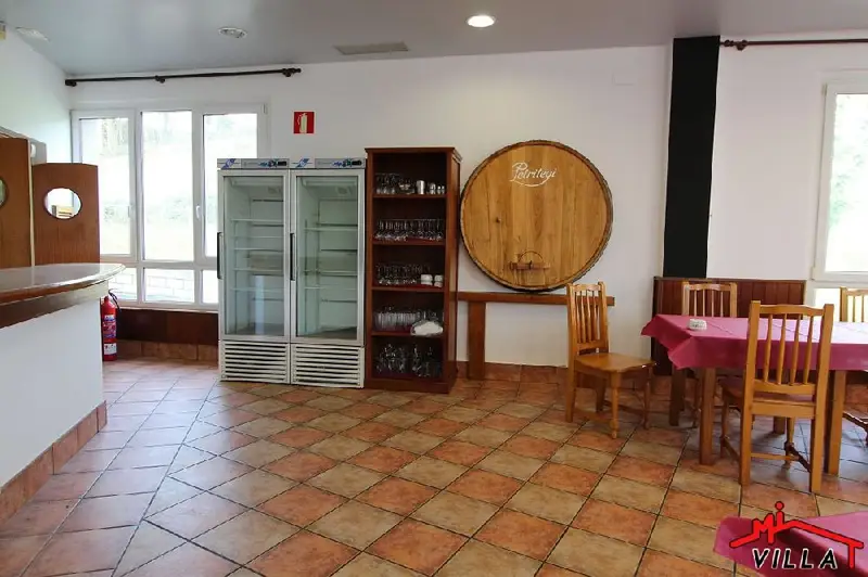 Venta Casa con Garaje y Restaurante en Samano Castro Urdiales