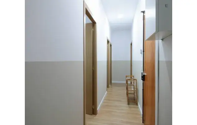 Apartamento 6 Dormitorios Barcelona Estudiantes Trabajadores
