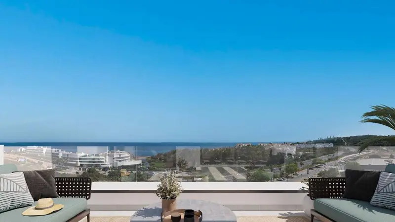 Atico en Venta Estepona con Vistas al Mar