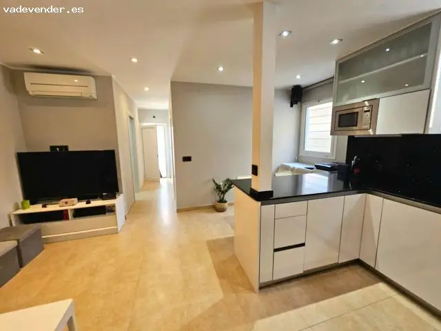 Piso Reformado en Calella Ideal para Parejas o Solteros