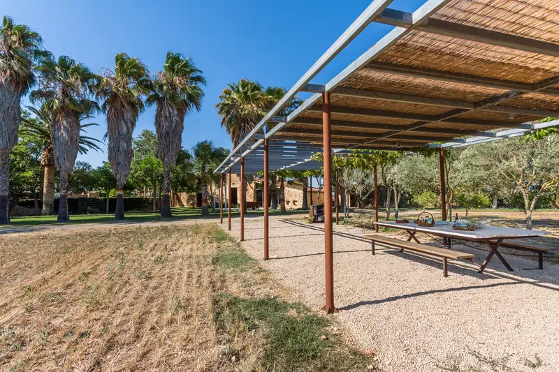 Finca de Lujo con 4 Dormitorios y Piscina Privada en Mallorca