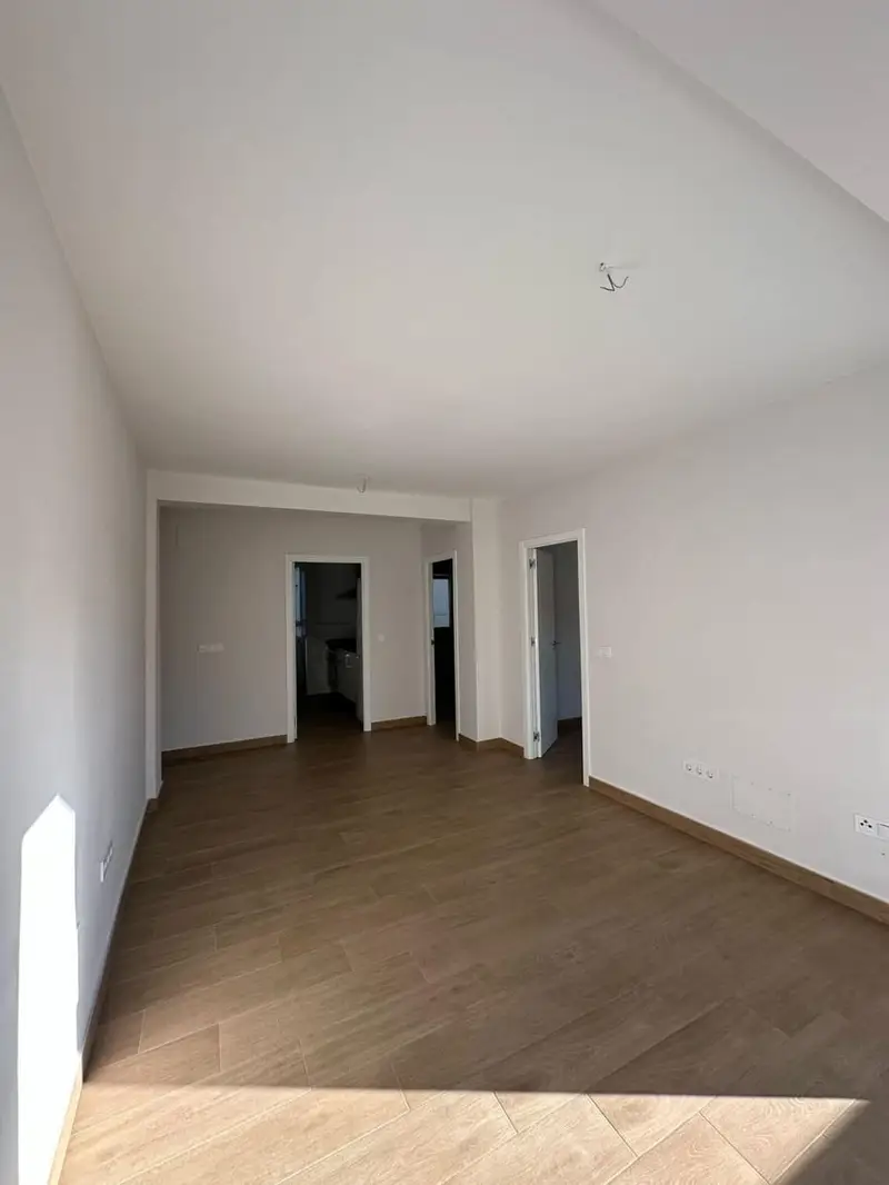 Alquiler Piso Reformado Granada Ciudad