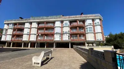 Piso en Venta en Playa Ostende con Piscina y Garaje