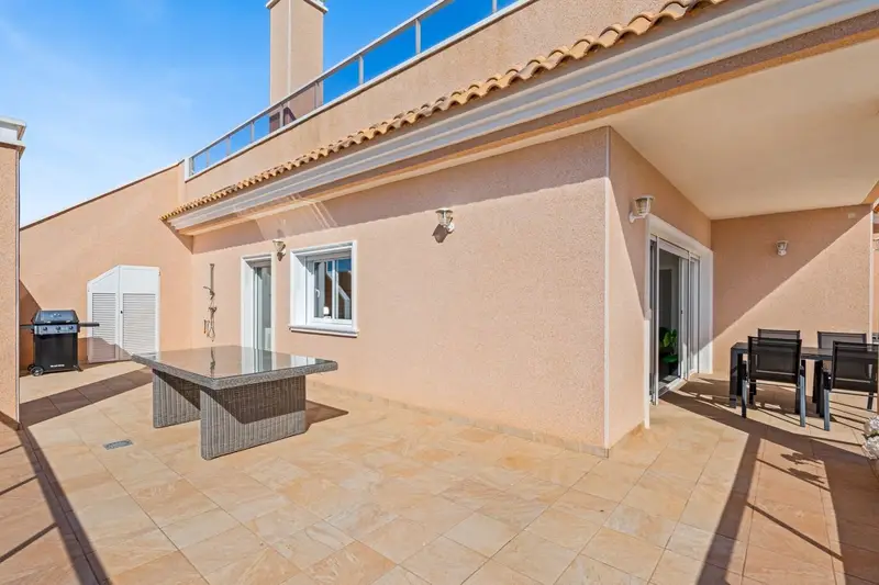 Apartamento 3 Dormitorios Villamartin