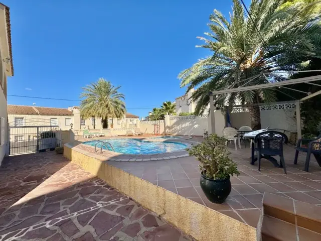 Casa Villa 9 Dormitorios Albir España