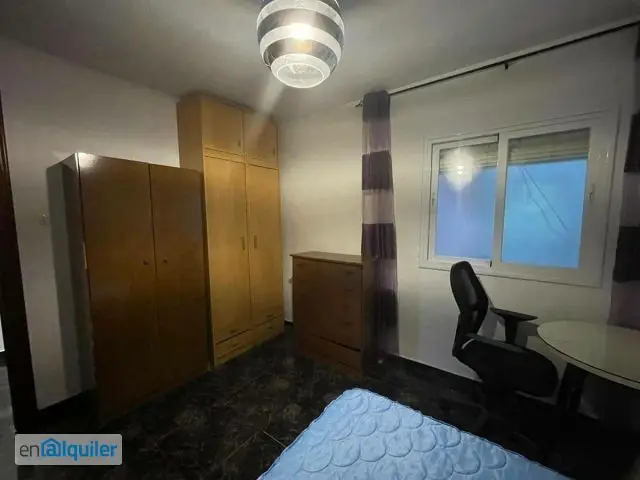 Alquiler Piso Estudiantes Ronda 3 Habitaciones Cerca Universidad